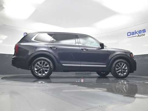 New 2025 Kia Telluride LX FWD image 46