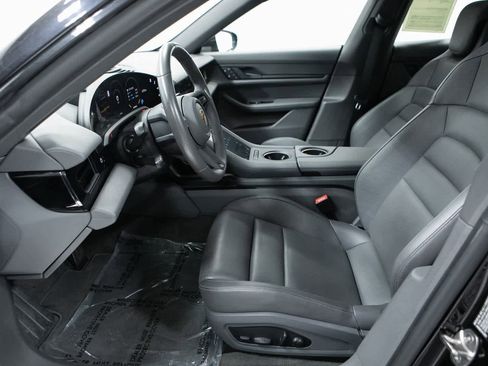 Certified 2022 Porsche Taycan 4S image 16