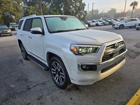 Used 2024 Toyota 4Runner Limited image 11