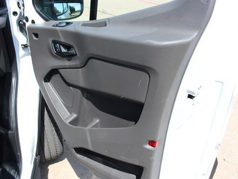 Used 2024 Ford Transit 250 148 Medium Roof RWD image 18