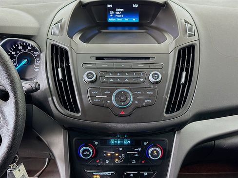 Used 2018 Ford Escape SE image 22