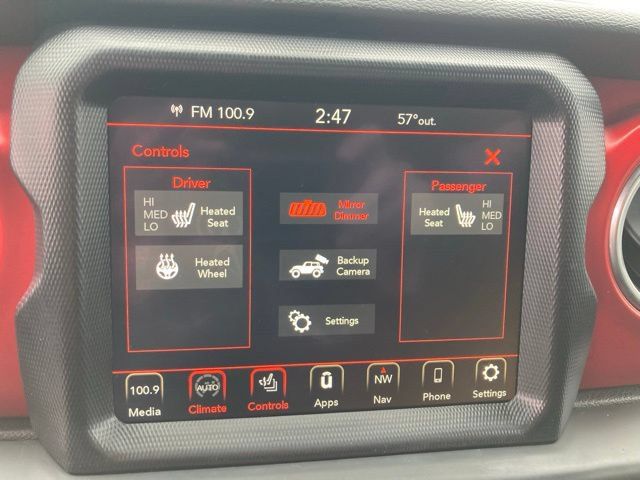 Used 2023 Jeep Wrangler Rubicon w/ Cold Weather Group AWD/4WD image 32