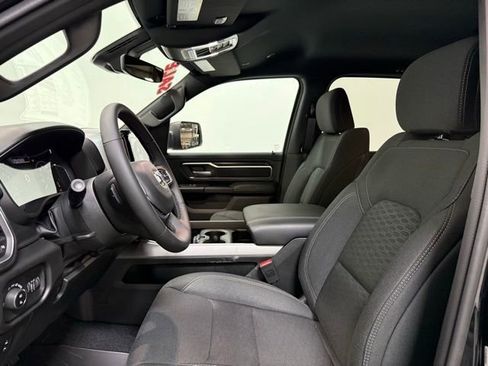 New 2026 RAM 1500 4x4 Crew Cab image 13