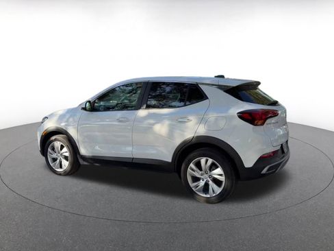 Used 2025 Buick Encore GX Preferred image 10