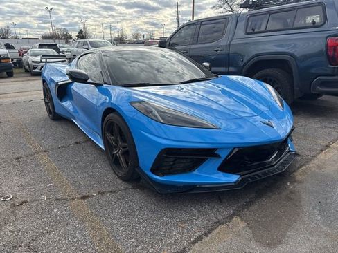 Used 2022 Chevrolet Corvette Stingray Premium Cpe w/ Z51 Performance Package image 2