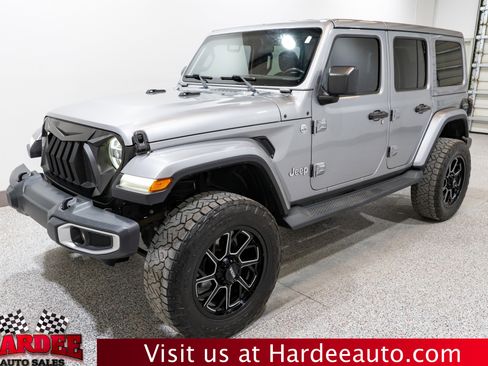 Used 2019 Jeep Wrangler Unlimited Sahara w/ LED Lighting Group image 2