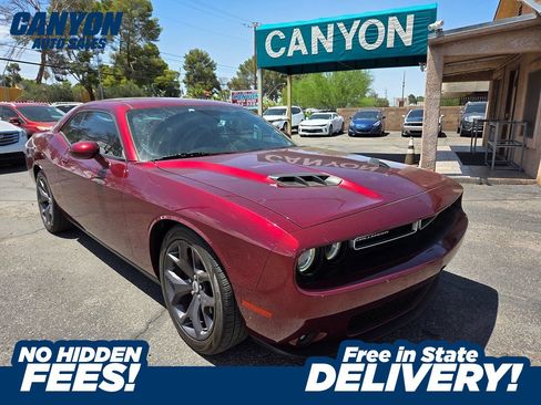 Used 2018 Dodge Challenger SXT Plus RWD image 1