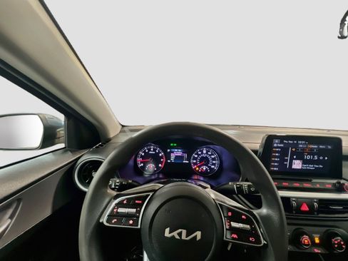 Used 2022 Kia Forte Sedan FWD image 7