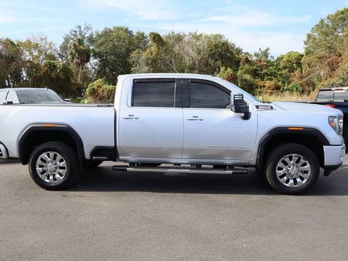 Used 2020 GMC Sierra 2500 Denali w/ Denali Ultimate Package image 9