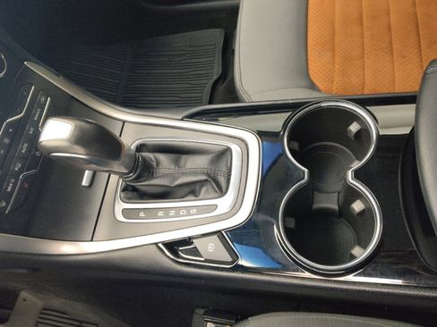 Used 2018 Ford Edge SEL w/ Equipment Group 201A image 26