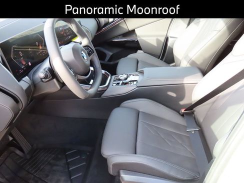 New 2026 BMW X3 xDrive30i w/ Premium Package AWD/4WD image 9