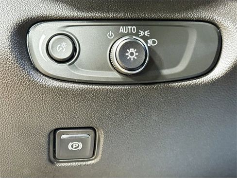 Used 2019 Chevrolet Blazer RS w/ LPO, Cargo Essentials Package image 11