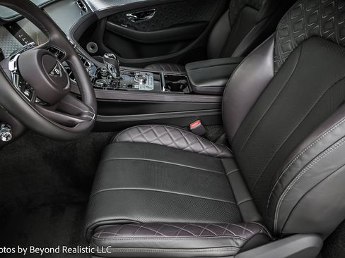 Used 2023 Bentley Continental GT V8 image 31