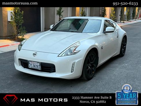 Used 2016 Nissan 370Z Coupe image 1