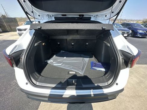 New 2026 Chevrolet Trax RS w/ Driver Confidence Package image 22