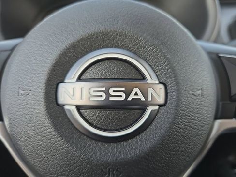 Used 2024 Nissan Kicks SV FWD image 5