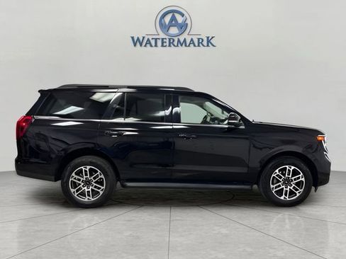 Used 2025 Ford Expedition Active image 6