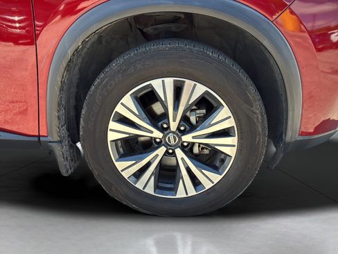 Used 2021 Nissan Rogue SV w/ Premium Package FWD image 31
