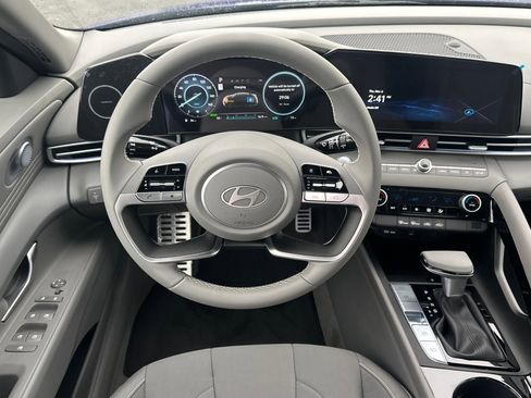 New 2026 Hyundai Elantra Sport image 14