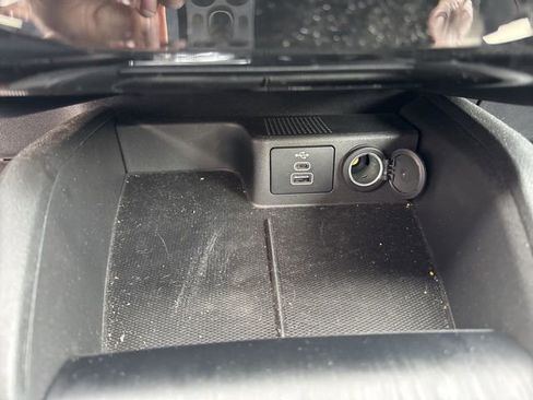 New 2025 Ford Escape ST-Line w/ Equipment Group 301A image 25