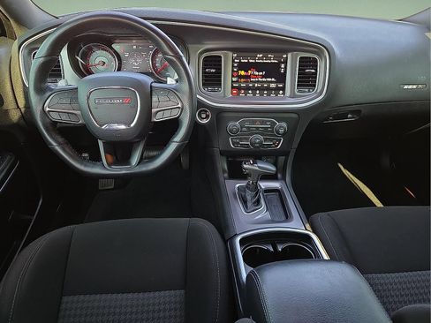 Used 2020 Dodge Charger Scat Pack w/ Dynamics Package RWD image 11