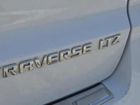 Used 2016 Chevrolet Traverse LTZ AWD/4WD image 13