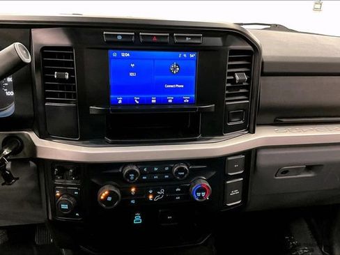 Used 2024 Ford F250 XLT image 29