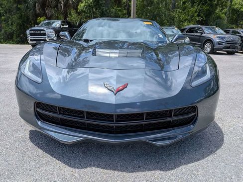 Used 2019 Chevrolet Corvette Stingray Coupe w/ Carbon Flash Badge Package RWD image 8