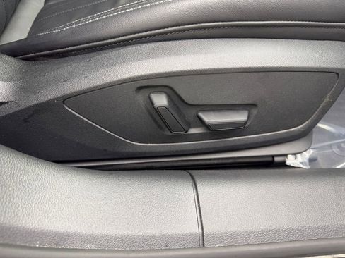 Used 2023 Audi A6 Premium Plus w/ Premium Plus Package image 48