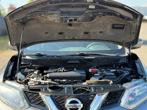 Used 2016 Nissan Rogue SV FWD image 28