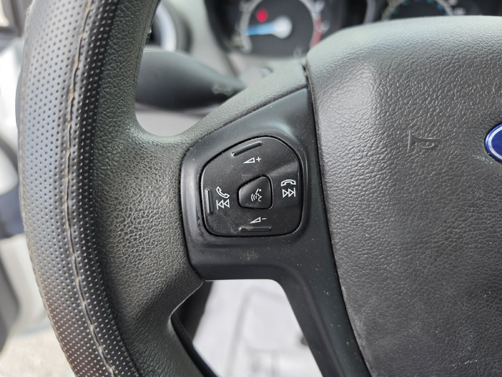 Used 2018 Ford Fiesta S FWD image 28