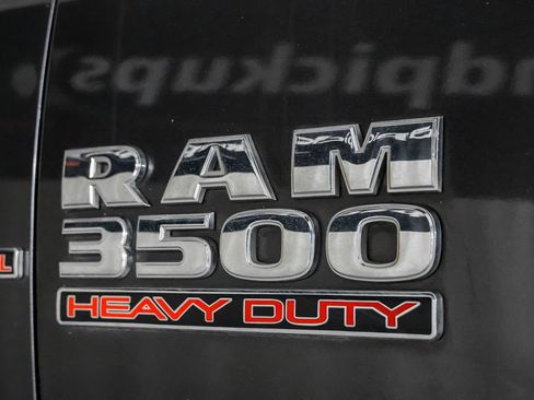 Used 2018 RAM 3500 Tradesman w/ Chrome Appearance Group AWD/4WD image 42