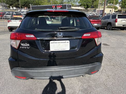 Used 2019 Honda HR-V LX image 4