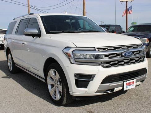 Used 2024 Ford Expedition Max Platinum image 3