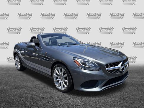Used 2017 Mercedes-Benz SLC 300 image 2