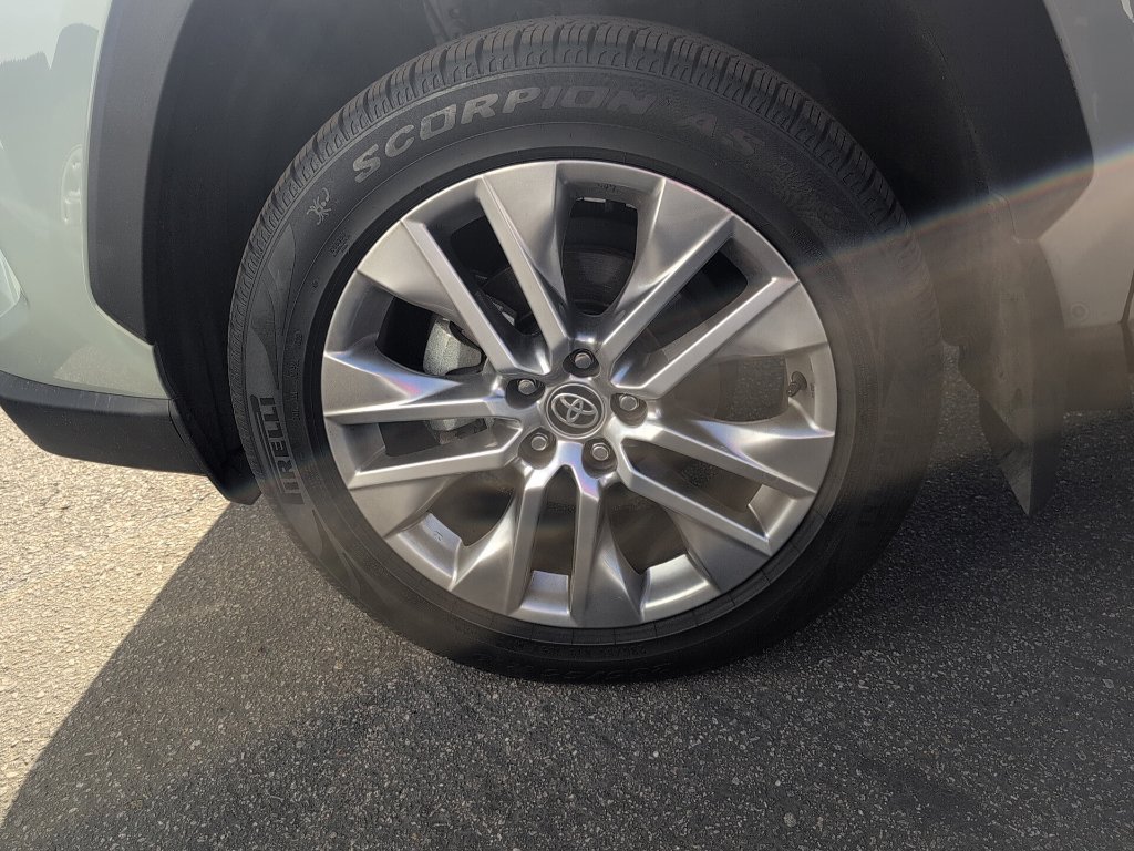 Certified 2023 Toyota RAV4 XLE Premium FWD image 10