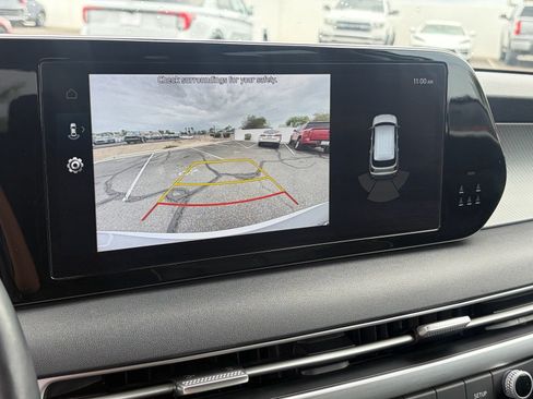 Used 2025 Hyundai Palisade SEL FWD image 21