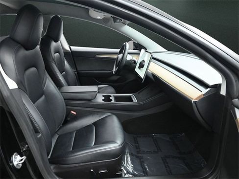 Used 2022 Tesla Model 3 Long Range image 21