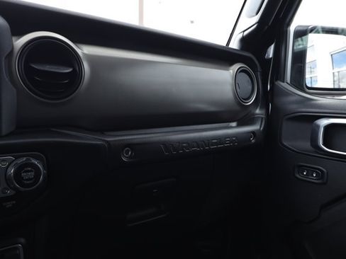 Used 2020 Jeep Wrangler Unlimited Sport AWD/4WD image 24