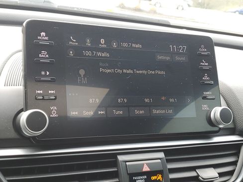 Used 2018 Honda Accord Sport image 19