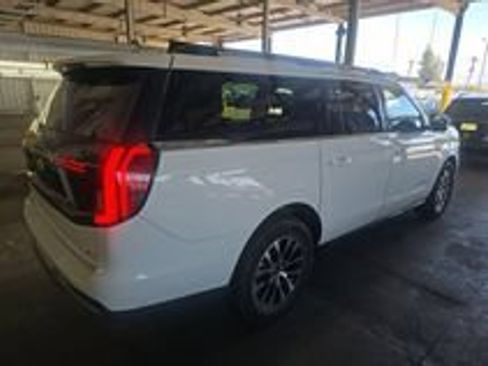 Used 2025 Ford Expedition Max Platinum AWD/4WD image 14