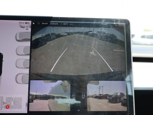 Used 2018 Tesla Model 3 Mid Range RWD image 25