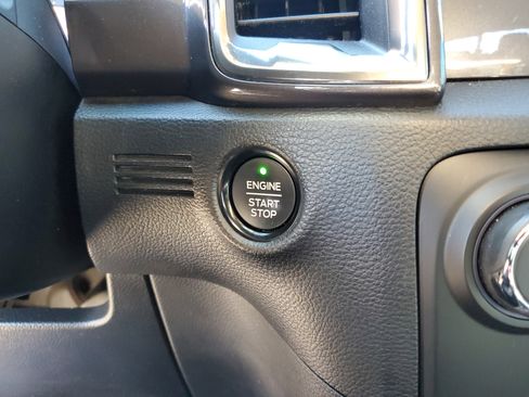 Used 2019 Ford Ranger Lariat w/ Equipment Group 501A Mid image 26