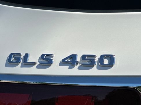 Certified 2024 Mercedes-Benz GLS 450 4MATIC image 28