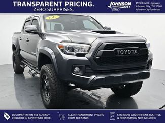 Used 2017 Toyota Tacoma TRD Sport AWD/4WD video 1