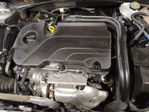 Used 2023 Chevrolet Malibu LS w/ Driver Confidence Package FWD image 30