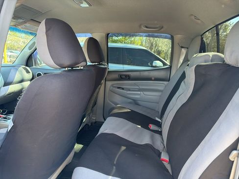 Used 2013 Toyota Tacoma PreRunner w/ SR5 Pkg image 7