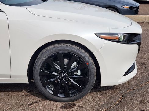 New 2026 MAZDA MAZDA3 2.5 Turbo Sedan w/Premium Plus image 29
