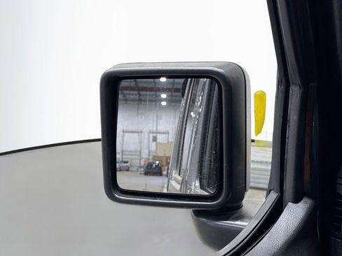 Used 2022 Jeep Wrangler Unlimited Rubicon 4xe w/ Cold Weather Group AWD/4WD image 37