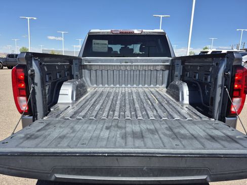 Used 2020 GMC Sierra 1500 4x4 Crew Cab w/ Sierra Value Package image 20